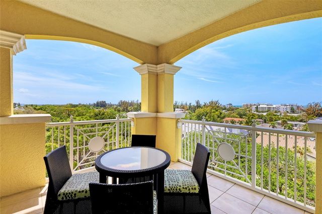 1308 OLD STICKNEY POINT ROAD WP3, Sarasota, FL 34242