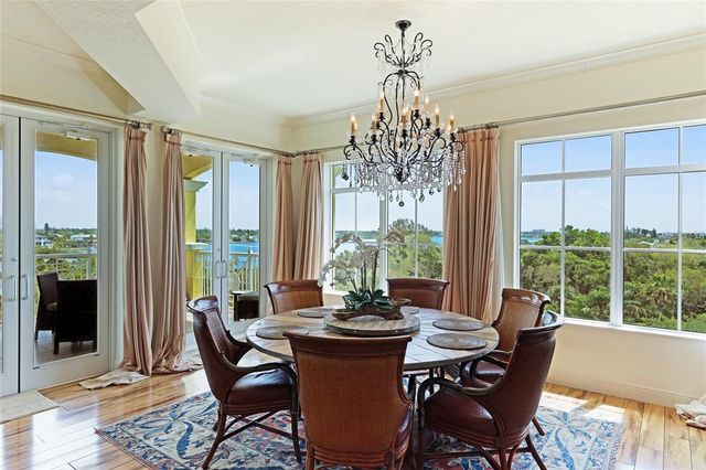 1308 OLD STICKNEY POINT ROAD WP3, Sarasota, FL 34242