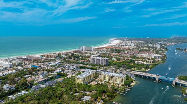 1308 OLD STICKNEY POINT ROAD WP3, Sarasota, FL 34242