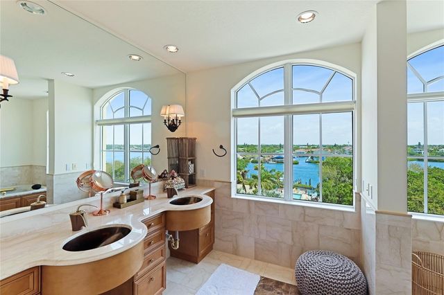 1308 OLD STICKNEY POINT ROAD WP3, Sarasota, FL 34242