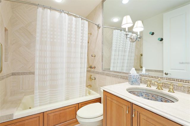 1308 OLD STICKNEY POINT ROAD WP3, Sarasota, FL 34242