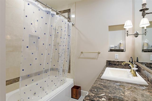 1308 OLD STICKNEY POINT ROAD WP3, Sarasota, FL 34242