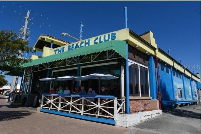 1308 OLD STICKNEY POINT ROAD WP3, Sarasota, FL 34242