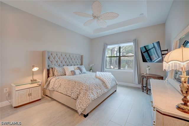 9712 Everglades DR, Naples, FL 34120