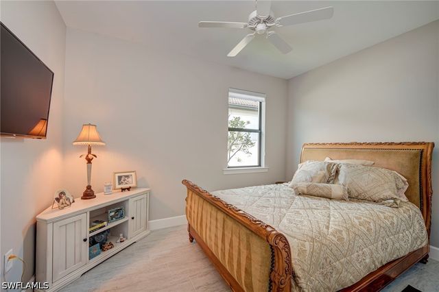 9712 Everglades DR, Naples, FL 34120