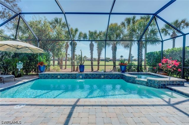 9712 Everglades DR, Naples, FL 34120