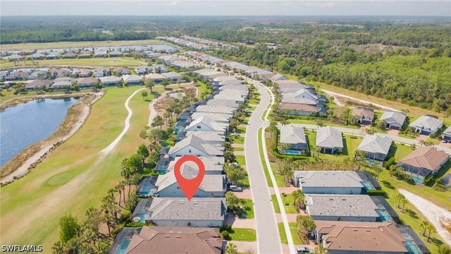 9712 Everglades DR, Naples, FL 34120