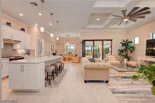 9712 Everglades DR, Naples, FL 34120