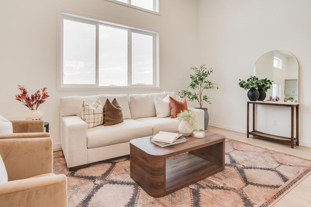 2529 36th Avenue S, Moorhead, MN 56560