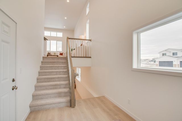 2529 36th Avenue S, Moorhead, MN 56560