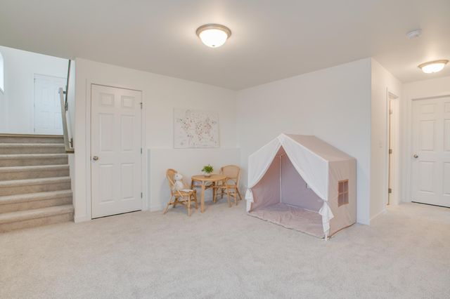 2529 36th Avenue S, Moorhead, MN 56560