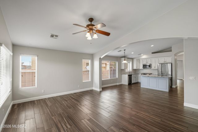17180 S Scarlet Cliff Place, Corona De Tucson, AZ 85641