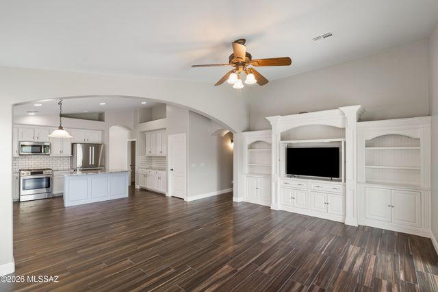17180 S Scarlet Cliff Place, Corona De Tucson, AZ 85641