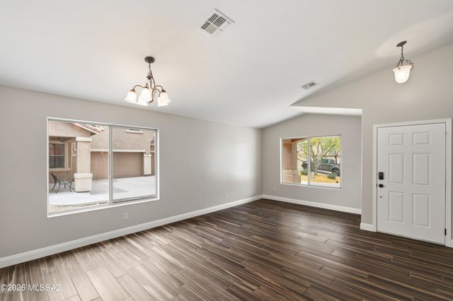 17180 S Scarlet Cliff Place, Corona De Tucson, AZ 85641
