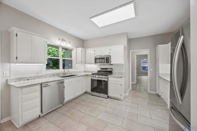 112 Octavia Drive, Meridianville, AL 35759