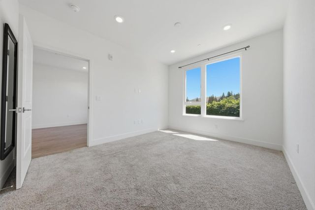 5951 Sunstone Drive 215, San Jose, CA 95123