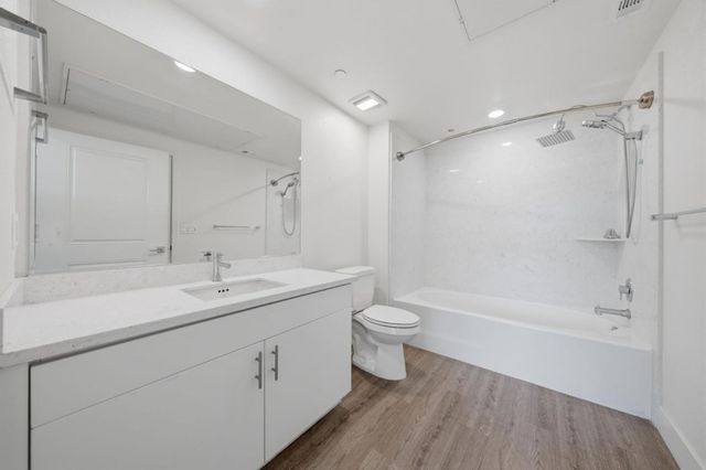 5951 Sunstone Drive 215, San Jose, CA 95123