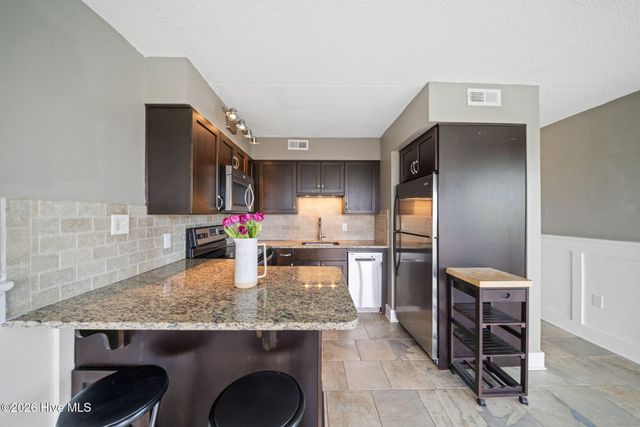 222 Carolina Beach Avenue N Unit 132, Carolina Beach, NC 28428