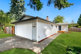 15028 108th Place NE, Bothell, WA 98011