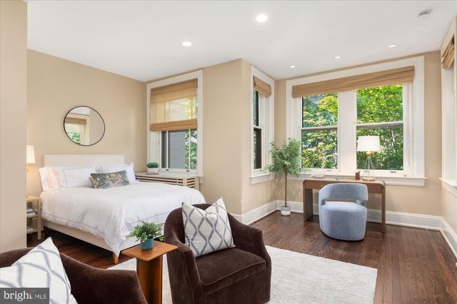 1617 35TH ST NW, Washington, DC 20007