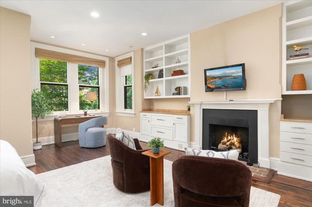 1617 35TH ST NW, Washington, DC 20007