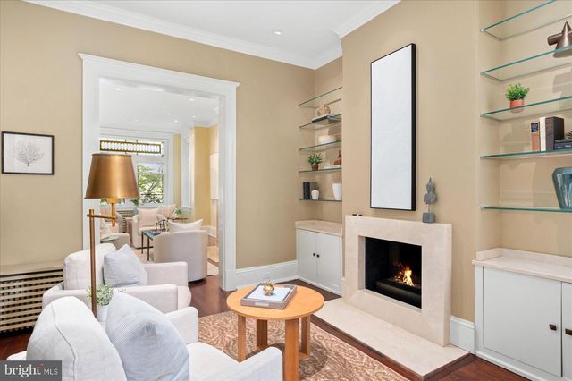 1617 35TH ST NW, Washington, DC 20007