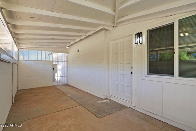 1555 W 6TH Street, Tempe, AZ 85281