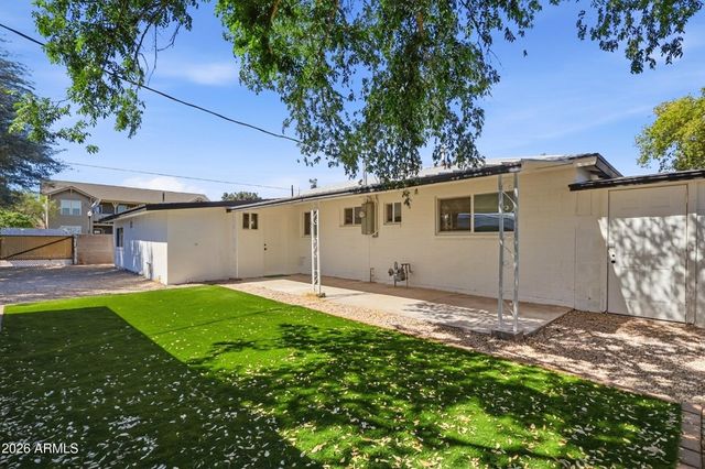 1555 W 6TH Street, Tempe, AZ 85281