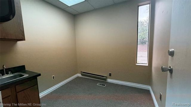 10533 Farmington Road, Livonia, MI 48150