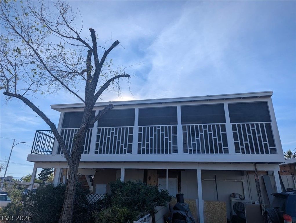 5808 Evergreen Avenue, Las Vegas, NV 89107