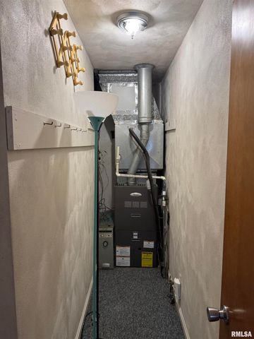 8 NORTHBROOK Drive, Mt Vernon, IL 62864