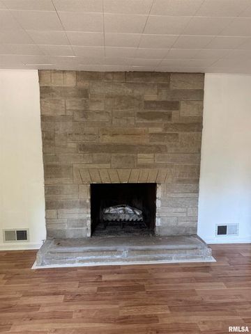 8 NORTHBROOK Drive, Mt Vernon, IL 62864