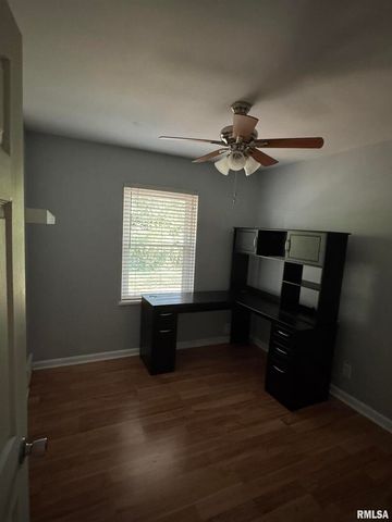 8 NORTHBROOK Drive, Mt Vernon, IL 62864