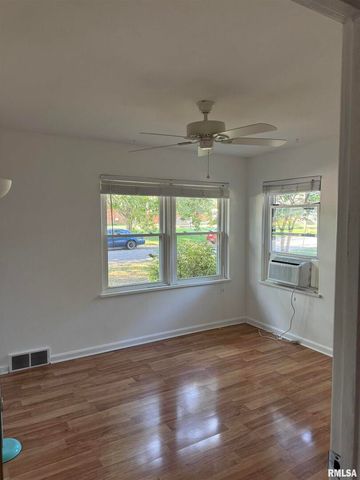 8 NORTHBROOK Drive, Mt Vernon, IL 62864