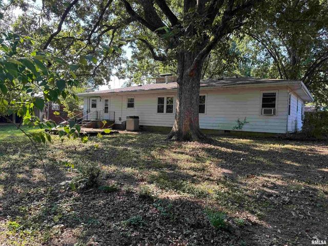 8 NORTHBROOK Drive, Mt Vernon, IL 62864