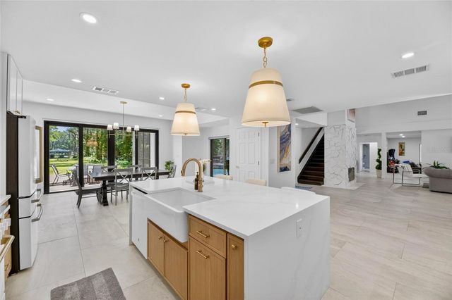 17309 LINDA VISTA CIRCLE, Lutz, FL 33548