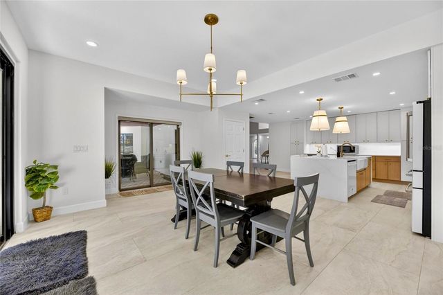 17309 LINDA VISTA CIRCLE, Lutz, FL 33548