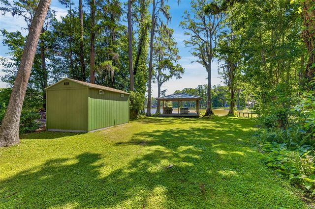 17309 LINDA VISTA CIRCLE, Lutz, FL 33548