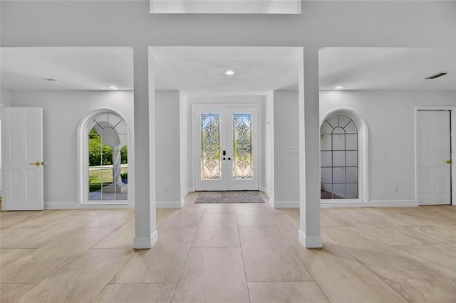 17309 LINDA VISTA CIRCLE, Lutz, FL 33548