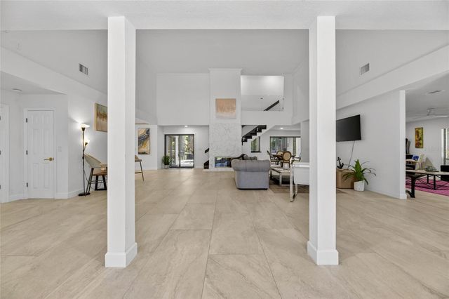17309 LINDA VISTA CIRCLE, Lutz, FL 33548