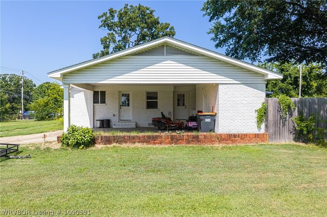 803 Hynes Street, Van Buren, AR 72956