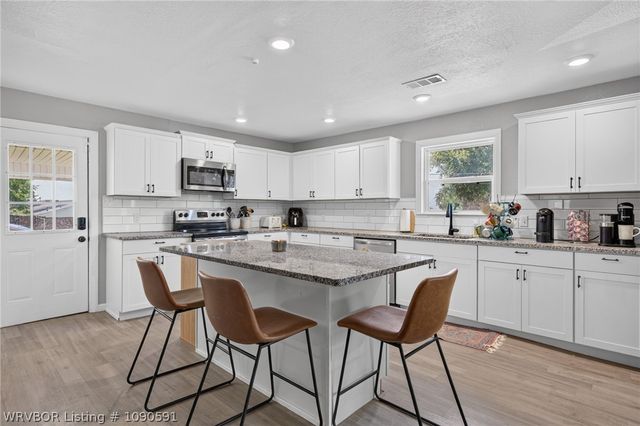 803 Hynes Street, Van Buren, AR 72956