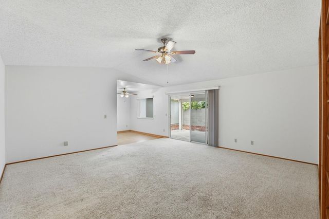 7317 Sunleaf Ln, Sacramento, CA 95828