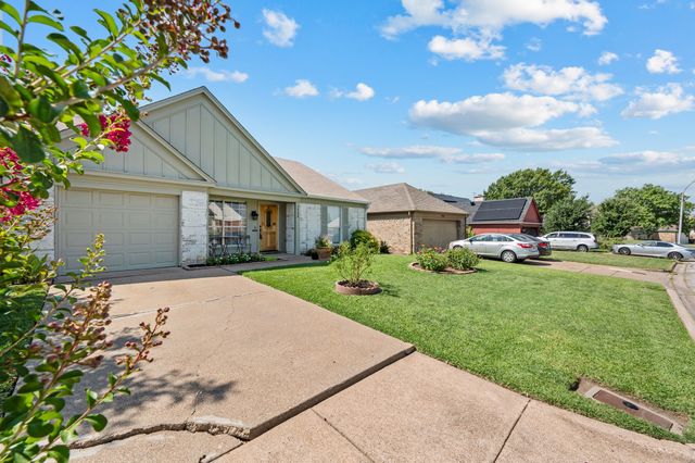 3908 River Birch Road, Fort Worth, TX 76137