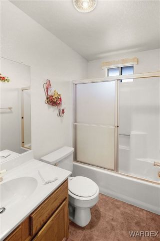 2260 Lakeside Drive, Bullhead City, AZ 86442