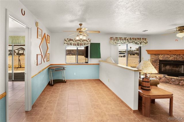 2260 Lakeside Drive, Bullhead City, AZ 86442