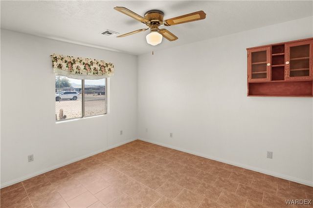 2260 Lakeside Drive, Bullhead City, AZ 86442