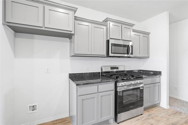 10648 SW 18th Street, Yukon, OK 73099