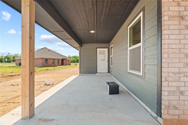 10648 SW 18th Street, Yukon, OK 73099