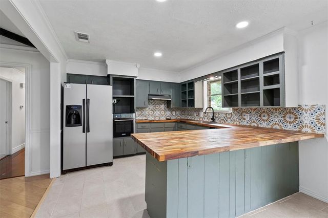 600 Dove Creek DR, Round Rock, TX 78664